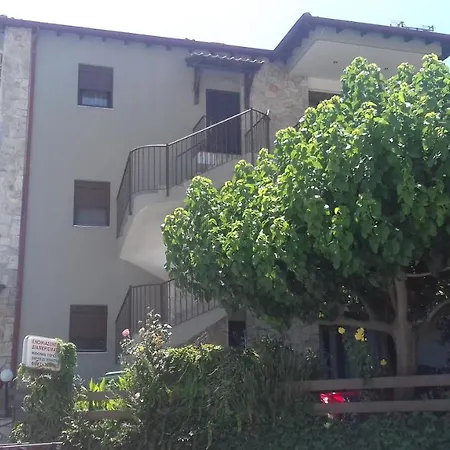 Aparthotel Skioni Halkia 3*